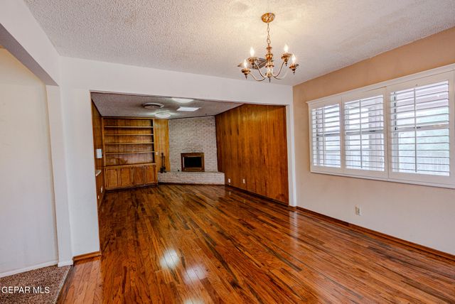 229 FREMONT Lane, El Paso, TX 79912