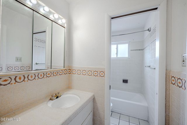 229 FREMONT Lane, El Paso, TX 79912