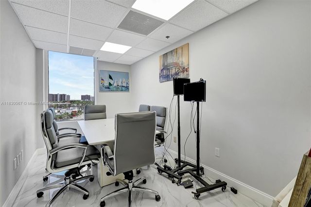 12550 Biscayne Blvd 702, North Miami, FL 33181