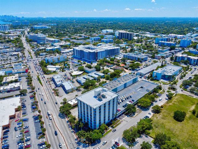 12550 Biscayne Blvd 702, North Miami, FL 33181