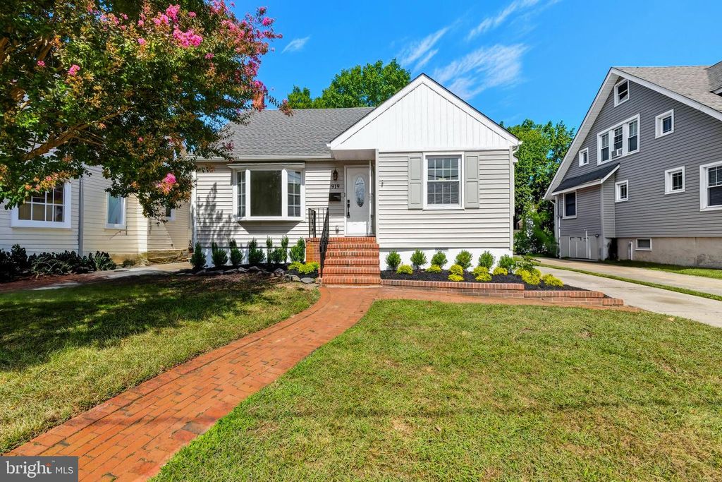 919 BELMONT AVE, Haddon Township, NJ 08108