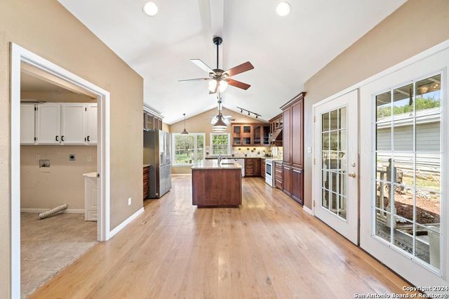 3420 Junction Hwy, Ingram, TX 78025