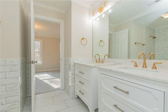 3602 Brooks Hill Court, Browns Summit, NC 27214