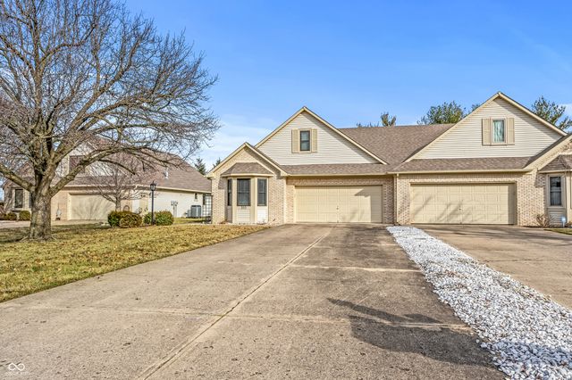353 Carriage Lane, Franklin, IN 46131