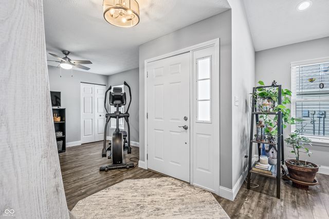 353 Carriage Lane, Franklin, IN 46131