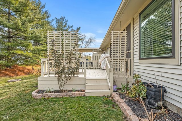 353 Carriage Lane, Franklin, IN 46131