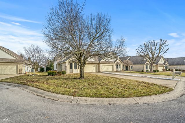 353 Carriage Lane, Franklin, IN 46131