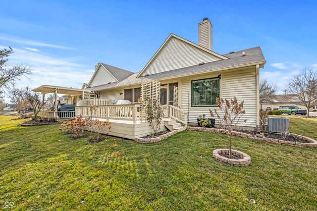 353 Carriage Lane, Franklin, IN 46131