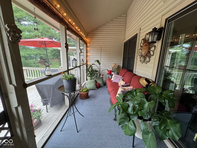 353 Carriage Lane, Franklin, IN 46131