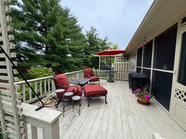 353 Carriage Lane, Franklin, IN 46131