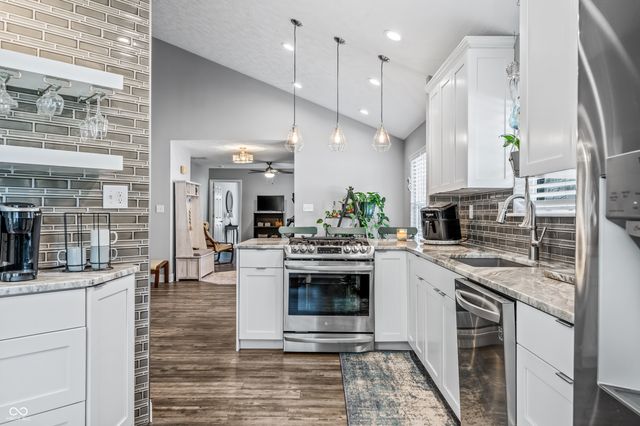353 Carriage Lane, Franklin, IN 46131
