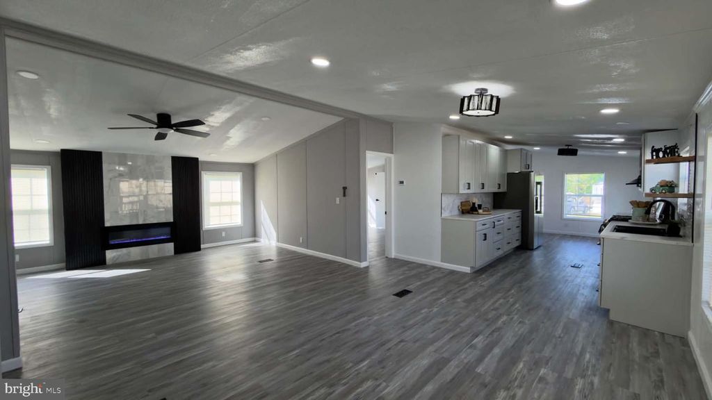 Image 20 of property listing at 25 WALNUT ST, Havre De Grace, MD 21078