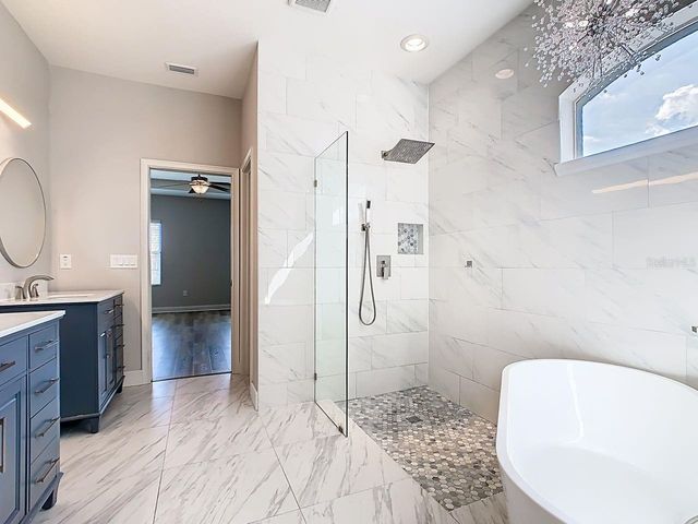 1918 BERRY ROAD, Plant City, FL 33567