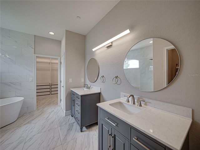 1918 BERRY ROAD, Plant City, FL 33567