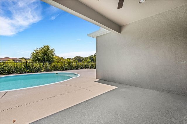 1918 BERRY ROAD, Plant City, FL 33567