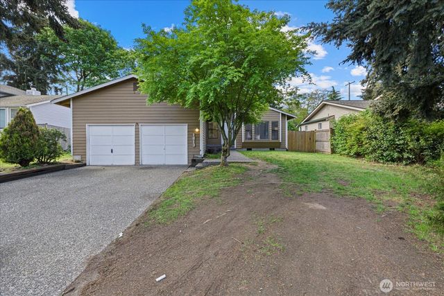 1813 SW 355th Place, Federal Way, WA 98023