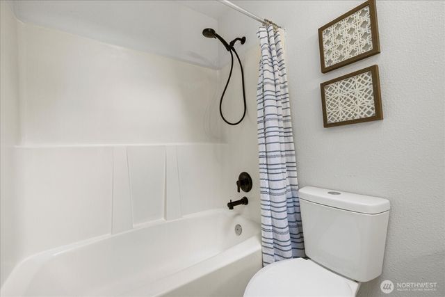 1813 SW 355th Place, Federal Way, WA 98023