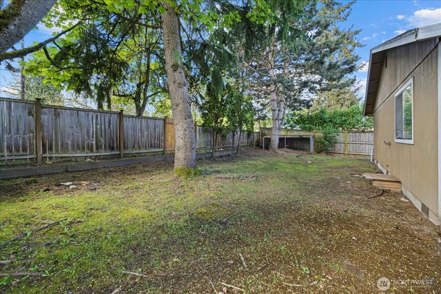 1813 SW 355th Place, Federal Way, WA 98023