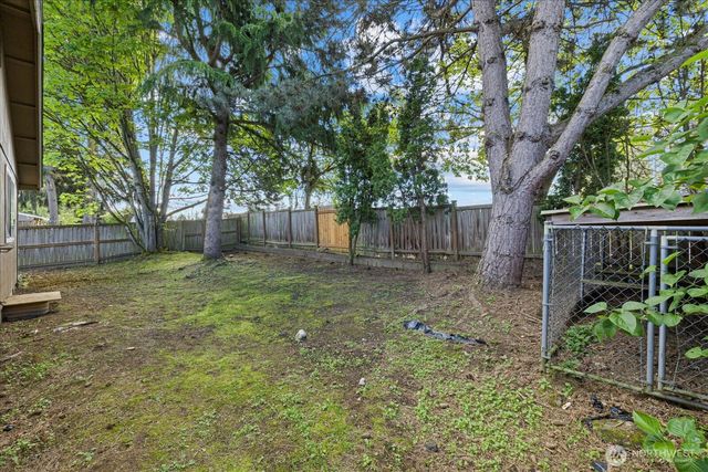 1813 SW 355th Place, Federal Way, WA 98023