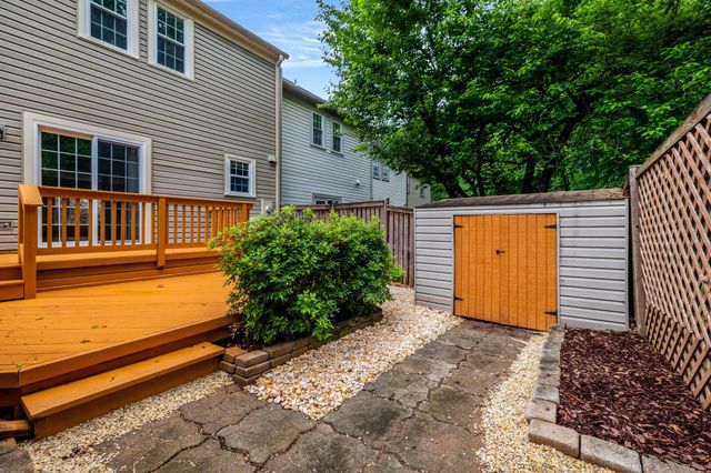 11992 SENTINEL POINT CT, Reston, VA 20191