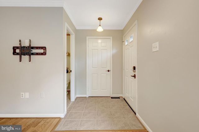 11992 SENTINEL POINT CT, Reston, VA 20191