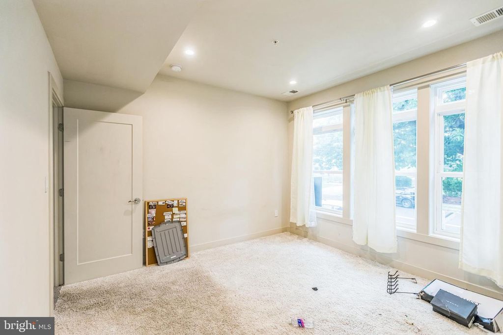 4613 MINNESOTA AVE NE #2, Washington, DC 20019