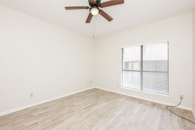 10051 Westpark Drive 207, Houston, TX 77042