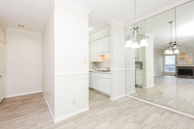 10051 Westpark Drive 207, Houston, TX 77042