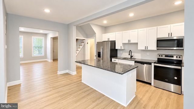 2631 LOYOLA NWAY, Baltimore, MD 21215