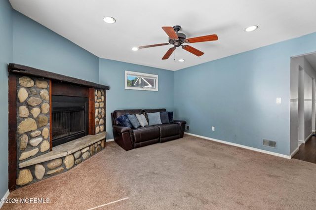 87 New Monmouth Road, Middletown, NJ 07748