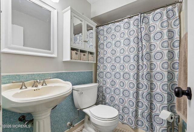 87 New Monmouth Road, Middletown, NJ 07748