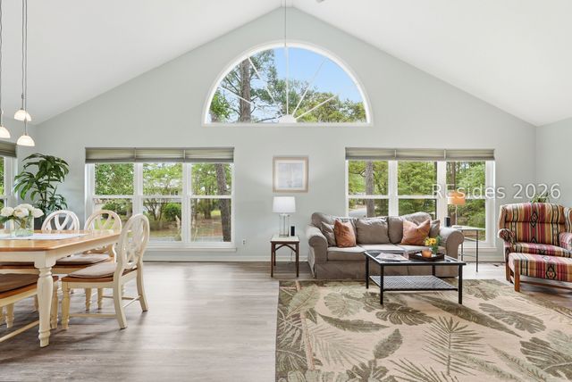 15 Song Sparrow Ln, Hilton Head Island, SC 29928