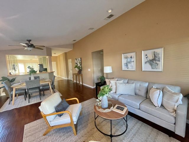 4950 Alterra Way, Sacramento, CA 95835