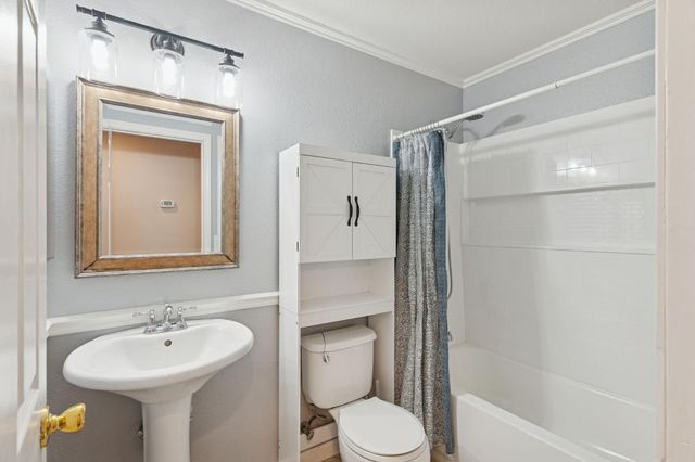 4950 Alterra Way, Sacramento, CA 95835