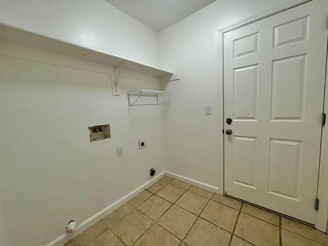 4950 Alterra Way, Sacramento, CA 95835