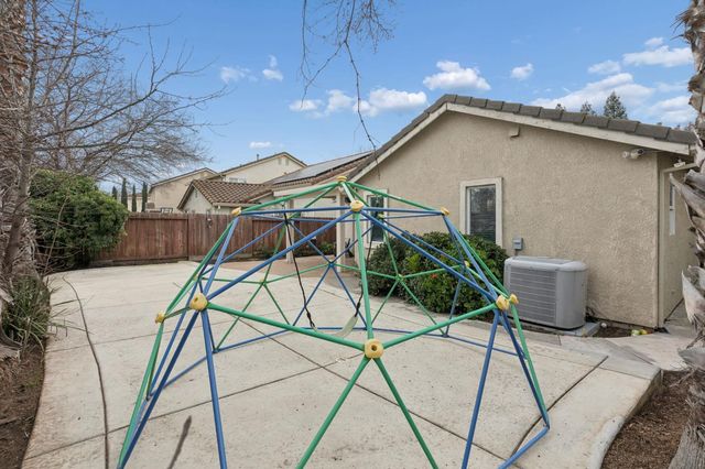 4950 Alterra Way, Sacramento, CA 95835