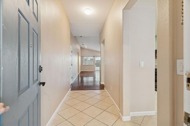 4950 Alterra Way, Sacramento, CA 95835