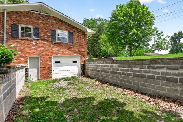 640 Cill St, Smithville, TN 37166