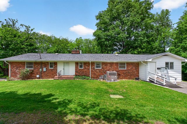 640 Cill St, Smithville, TN 37166