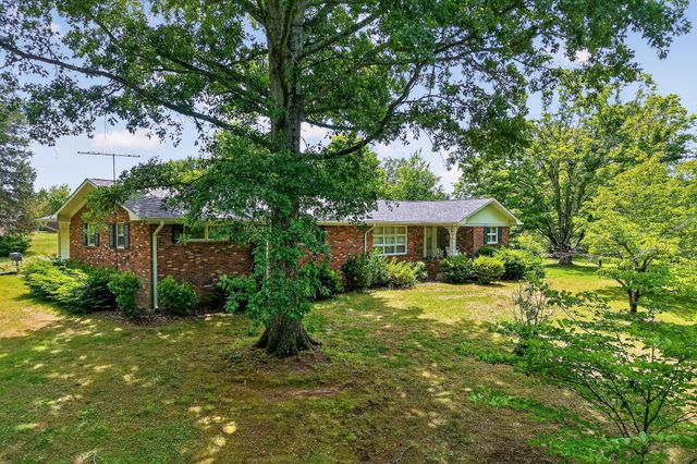 640 Cill St, Smithville, TN 37166