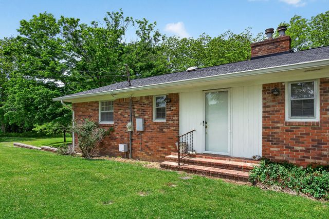 640 Cill St, Smithville, TN 37166
