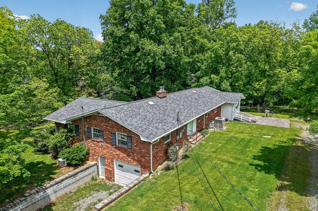 640 Cill St, Smithville, TN 37166