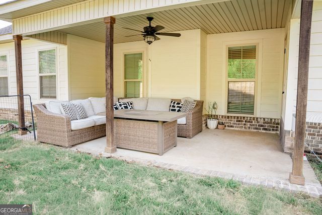 406 New Hope Drive, Perry, GA 31069