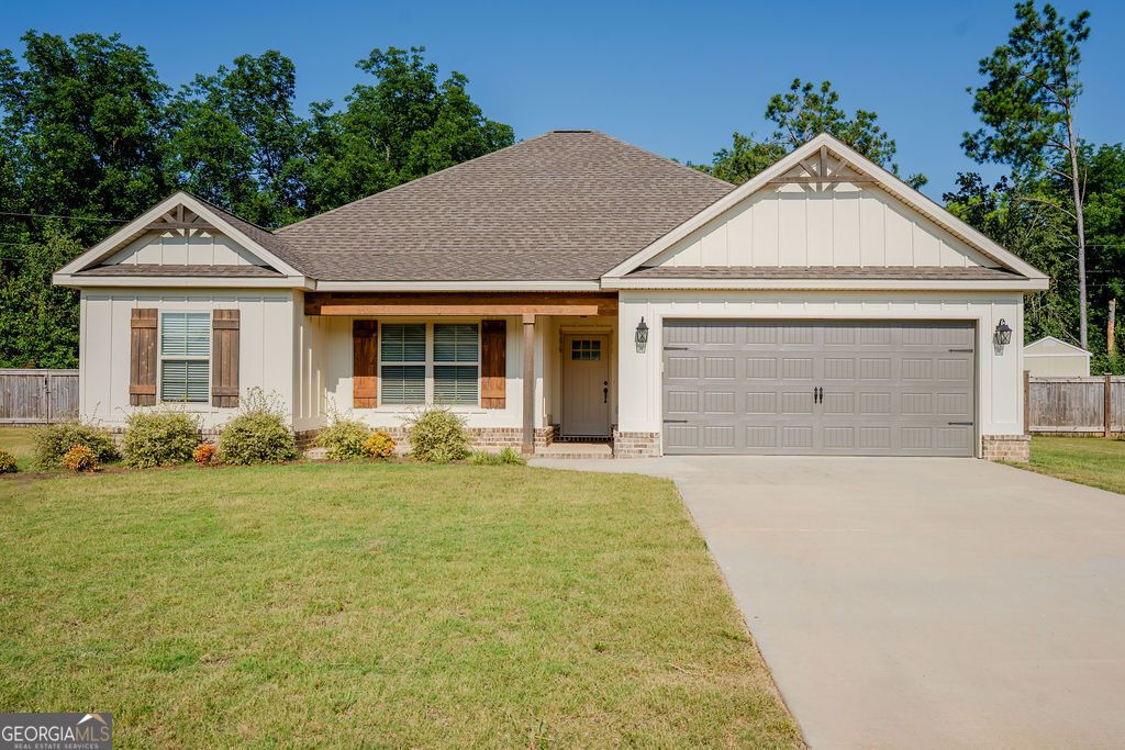 406 New Hope Drive, Perry, GA 31069