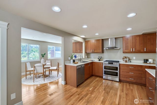 14511 NE 4th Street, Bellevue, WA 98007