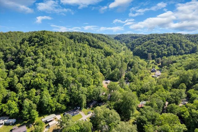 341 Cooper Ln, Smithville, TN 37166