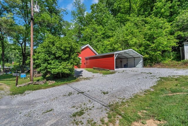 341 Cooper Ln, Smithville, TN 37166