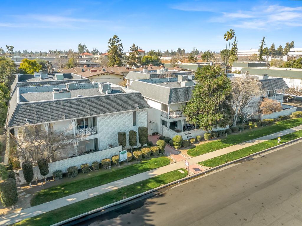 Image 14 of property listing at 5055 N Wishon Avenue A-FIK, Fresno, CA 93704