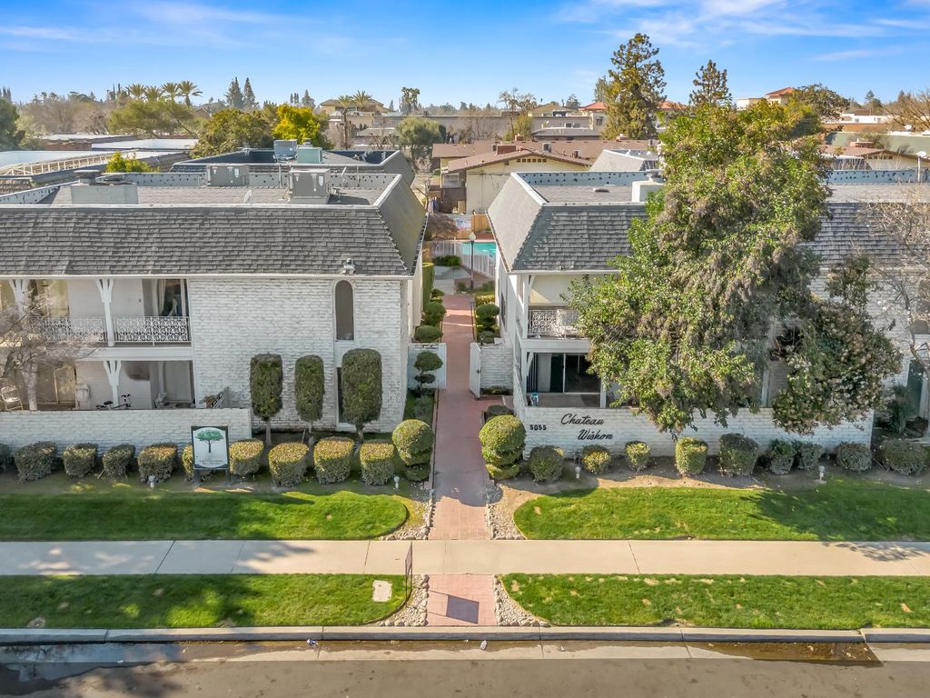 Image 16 of property listing at 5055 N Wishon Avenue A-FIK, Fresno, CA 93704