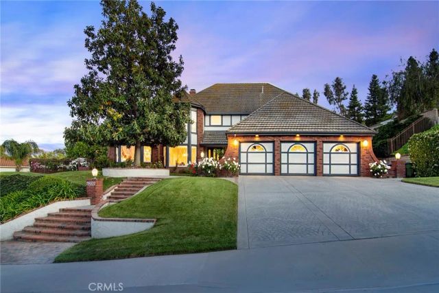 29302 Laro Drive, Agoura Hills, CA 91301